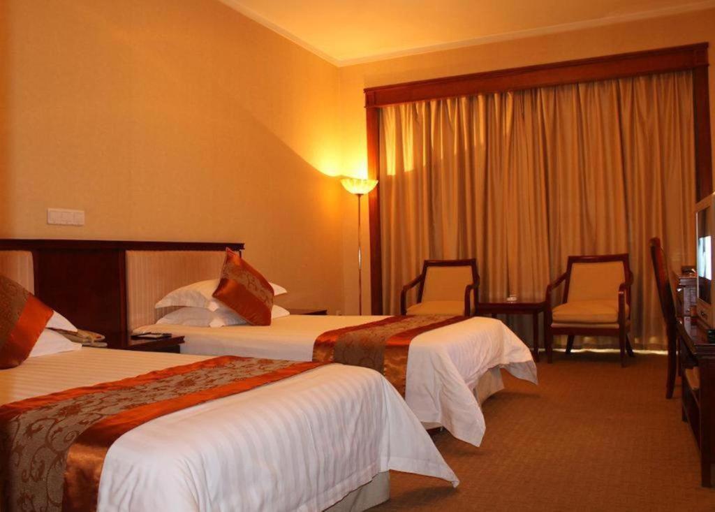 New Century Hotel Ninghai Экстерьер фото